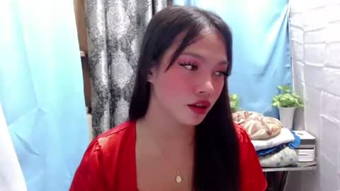 Snapshot of ella_fuma chatting on November 30, 2025, 4:38 am Ella online show from November 30, 2025, 4:38 am