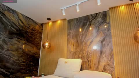 ella harper online show from January 22, 2025, 5:16 am