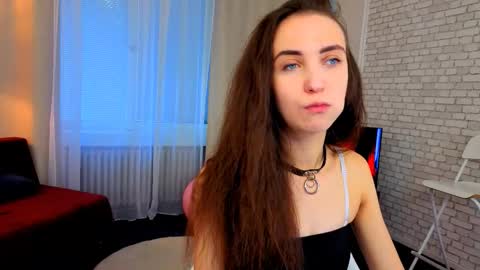 Snapshot of ellaasteele chatting on September 18, 2025, 1:46 pm ellaasteele online show from September 18, 2025, 1:46 pm