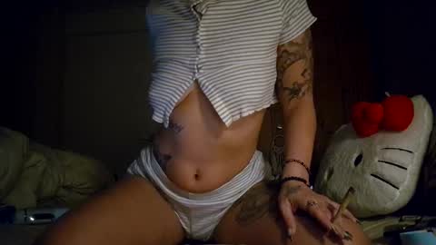 ellababy94 online show from December 21, 2025, 7:59 am