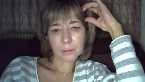 Snapshot of ellajohnsonx chatting on December 19, 2024, 5:50 pm ellajohnsonx online show from December 19, 2024, 5:50 pm