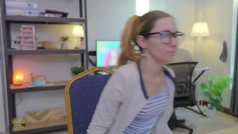 Snapshot of ellcrys chatting on November 15, 2025, 11:54 pm im Elsa lets go Subscribe to my OF and Youtube -35 online show from November 15, 2025, 11:54 pm