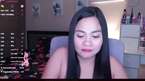 Snapshot of elleelle123 chatting on December 21, 2024, 4:09 am Ann online show from December 21, 2024, 4:09 am