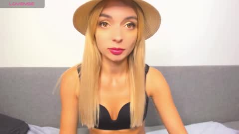 Snapshot of ellen_flow chatting on February 20, 2025, 12:19 am ellen_flow online show from February 20, 2025, 12:19 am