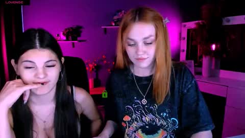 Snapshot of ellie_fire chatting on September 13, 2025, 8:47 am Ellie online show from September 13, 2025, 8:47 am