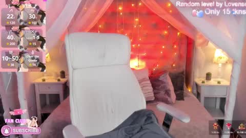 Snapshot of ellie_jhonson_ chatting on January 11, 2025, 2:47 pm  Ellie Jhonson  online show from January 11, 2025, 2:47 pm