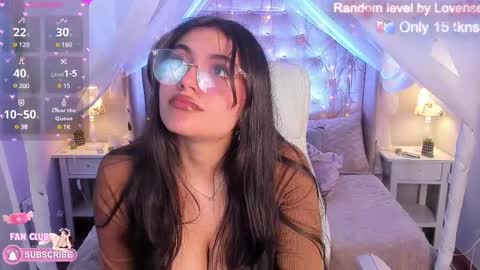 Snapshot of ellie_jhonson_ chatting on February 22, 2025, 5:57 pm  Ellie Jhonson  online show from February 22, 2025, 5:57 pm