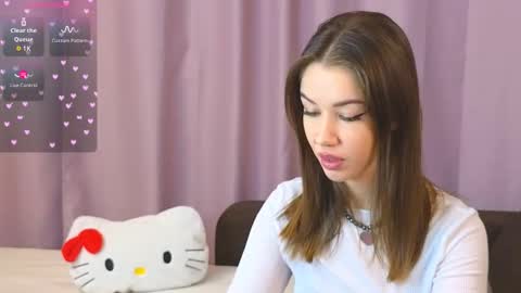 ellie online show from November 10, 2025, 7:13 pm