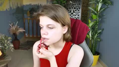 Snapshot of elliemurler chatting on November 2, 2025, 9:11 am elliemurler online show from November 2, 2025, 9:11 am