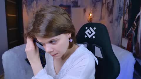 Snapshot of elliemurler chatting on November 26, 2025, 9:10 am elliemurler online show from November 26, 2025, 9:10 am