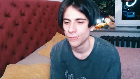 ellis_rin online show from November 23, 2025, 6:41 pm