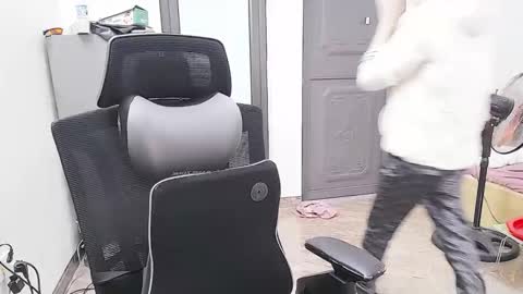 ellsa9x online show from October 23, 2025, 5:07 am