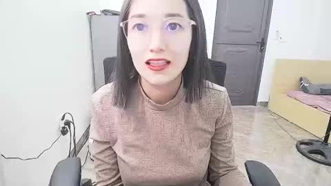 ellsa9x online show from November 3, 2025, 3:30 am