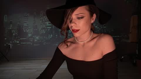 Snapshot of elly_fry chatting on February 15, 2025, 7:06 pm Art Place online show from February 15, 2025, 7:06 pm