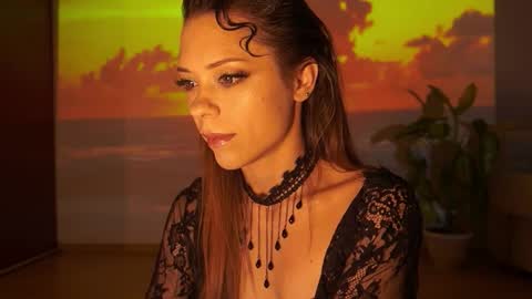 Snapshot of elly_fry chatting on September 27, 2025, 7:08 pm Art Place online show from September 27, 2025, 7:08 pm