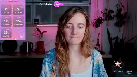 elly_helly online show from November 5, 2025, 8:53 pm