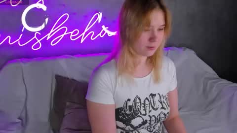ellya_castro online show from September 21, 2025, 12:23 am