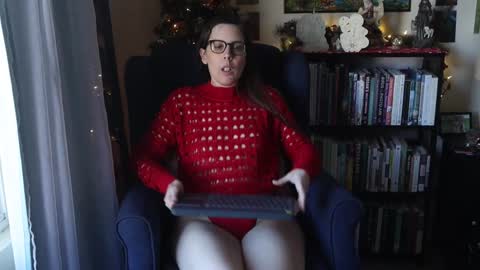 Snapshot of ellynaomi chatting on December 6, 2024, 7:12 pm Elly Naomi online show from December 6, 2024, 7:12 pm