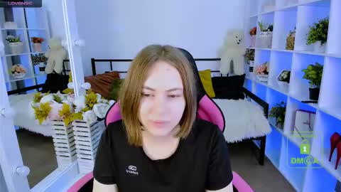 Snapshot of elma_lily chatting on October 25, 2025, 5:26 am elma_lily online show from October 25, 2025, 5:26 am