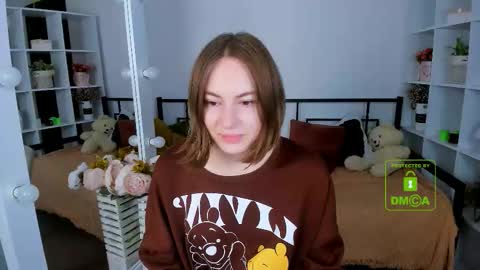 Snapshot of elma_lily chatting on November 19, 2025, 7:19 am elma_lily online show from November 19, 2025, 7:19 am