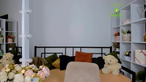 Snapshot of elma_lily chatting on December 1, 2025, 7:02 am elma_lily online show from December 1, 2025, 7:02 am