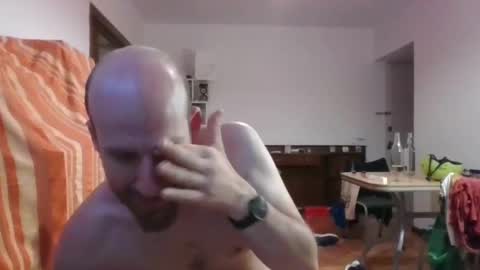 Snapshot of elmatirestrepo chatting on December 29, 2024, 11:39 pm Mati Restrepo online show from December 29, 2024, 11:39 pm