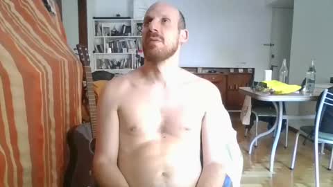 Snapshot of elmatirestrepo chatting on January 7, 2025, 6:24 pm Mati Restrepo online show from January 7, 2025, 6:24 pm