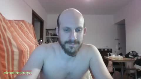 Snapshot of elmatirestrepo chatting on January 12, 2025, 4:10 am Mati Restrepo online show from January 12, 2025, 4:10 am