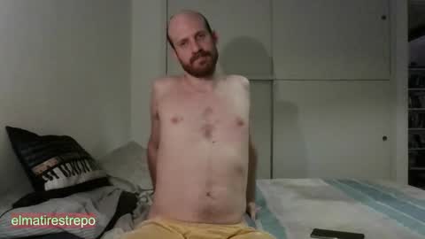 Snapshot of elmatirestrepo chatting on January 14, 2025, 12:22 am Mati Restrepo online show from January 14, 2025, 12:22 am