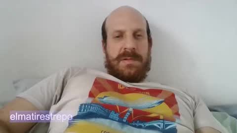 Snapshot of elmatirestrepo chatting on November 16, 2025, 8:03 pm Mati Restrepo online show from November 16, 2025, 8:03 pm