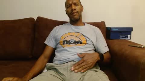 Snapshot of elmorenazogt chatting on March 6, 2025, 3:02 am My name is Elmore. Please say hello I like to chat with you. If you have requests or dirty talk please use tip online show from March 6, 2025, 3:02 am