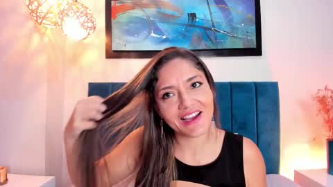 EloiseQuinn online show from October 21, 2025, 1:23 pm