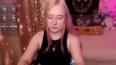 Snapshot of elovinora chatting on December 6, 2024, 7:56 pm Ela give me a thumbs up if you like it and this is important for the development of the account online show from December 6, 2024, 7:56 pm