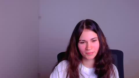 Snapshot of elsa_mur chatting on January 10, 2025, 8:04 pm Elsa online show from January 10, 2025, 8:04 pm