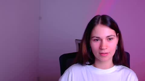 Snapshot of elsa_mur chatting on January 18, 2025, 7:58 pm Elsa online show from January 18, 2025, 7:58 pm