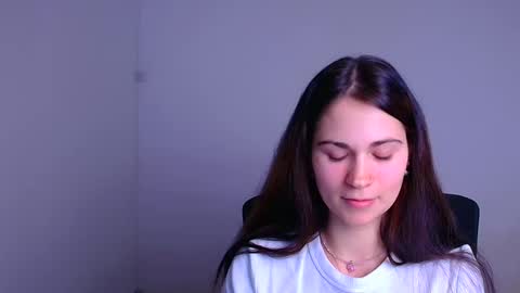 Snapshot of elsa_mur chatting on January 27, 2025, 7:35 pm Elsa online show from January 27, 2025, 7:35 pm
