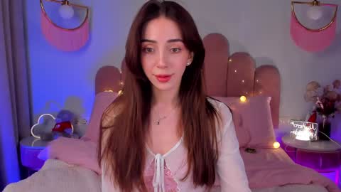 Snapshot of elsa_xo chatting on January 16, 2025, 12:02 am Michelle online show from January 16, 2025, 12:02 am