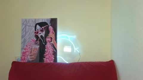 elsaangel online show from March 4, 2025, 8:24 am