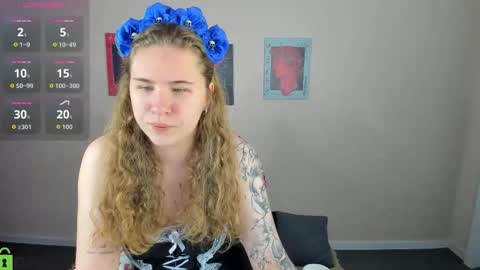 Elsie online show from October 27, 2025, 12:58 am