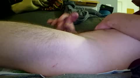 Snapshot of eltonyoo chatting on December 17, 2024, 5:15 pm eltonyoo online show from December 17, 2024, 5:15 pm