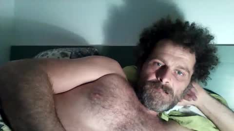 Snapshot of elyjahoye chatting on November 24, 2025, 9:03 pm elyjahoye online show from November 24, 2025, 9:03 pm