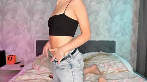 Snapshot of elysia_xo chatting on September 13, 2025, 9:25 pm Elysia online show from September 13, 2025, 9:25 pm