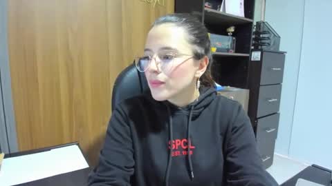 Estefany Martinez Acua INSTAGRAM ema 04oficial online show from November 20, 2025, 9:14 pm