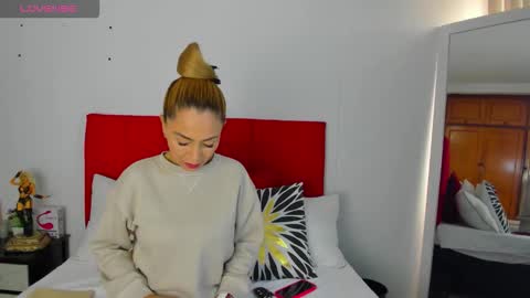 Snapshot of ema_garciaa chatting on November 17, 2025, 12:55 pm ema garcia online show from November 17, 2025, 12:55 pm