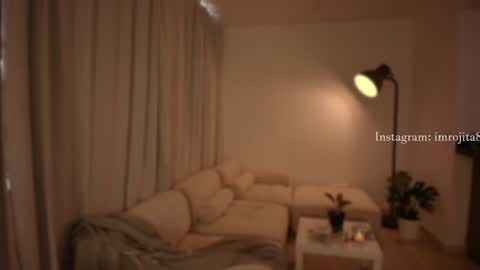 Snapshot of emam_taylor_ chatting on December 19, 2024, 5:29 pm IG imrojita8 online show from December 19, 2024, 5:29 pm