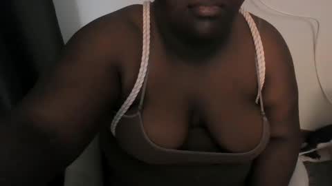 Snapshot of emberjoywoods chatting on February 28, 2025, 11:12 pm Empress Ember online show from February 28, 2025, 11:12 pm