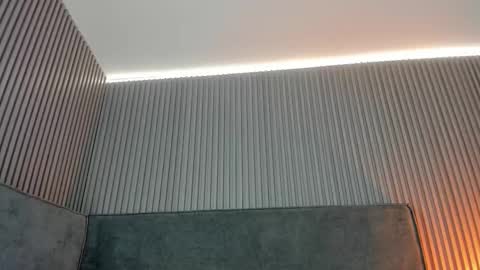 emelie_89 online show from November 9, 2025, 1:20 pm