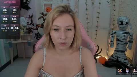 emelia online show from November 2, 2025, 12:07 pm