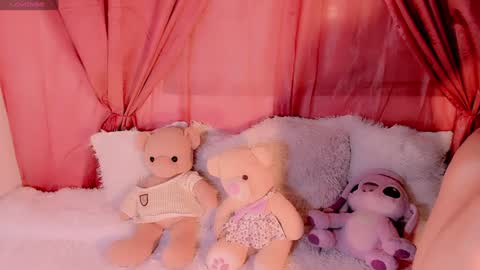 Emely Rous online show from December 20, 2024, 5:14 am