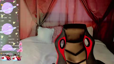 Emely Rous online show from December 28, 2024, 11:19 am